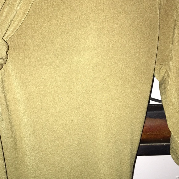 Premise green Blouse - Picture 8 of 8